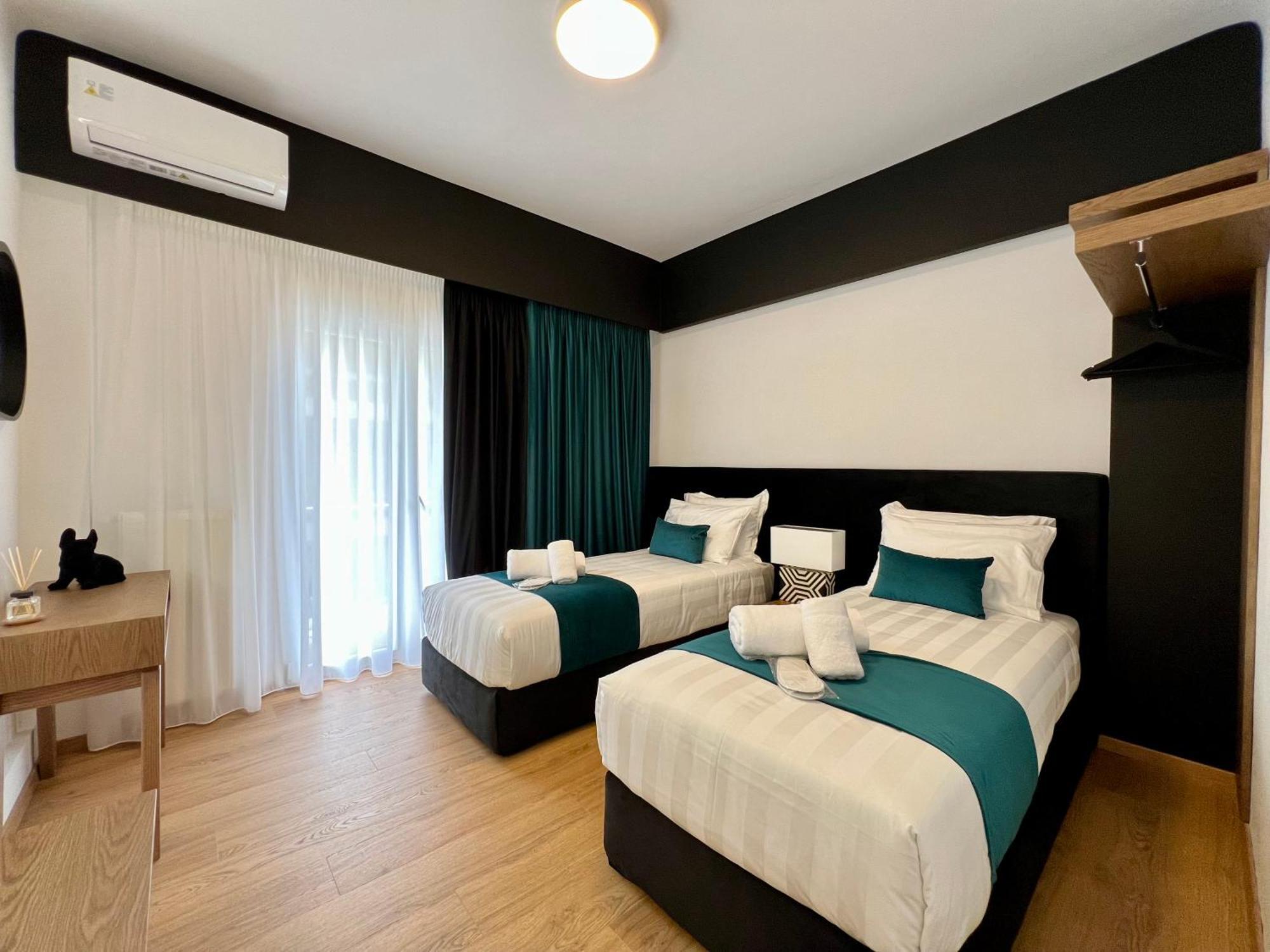 Acropolis Signature Apartment Atene Esterno foto